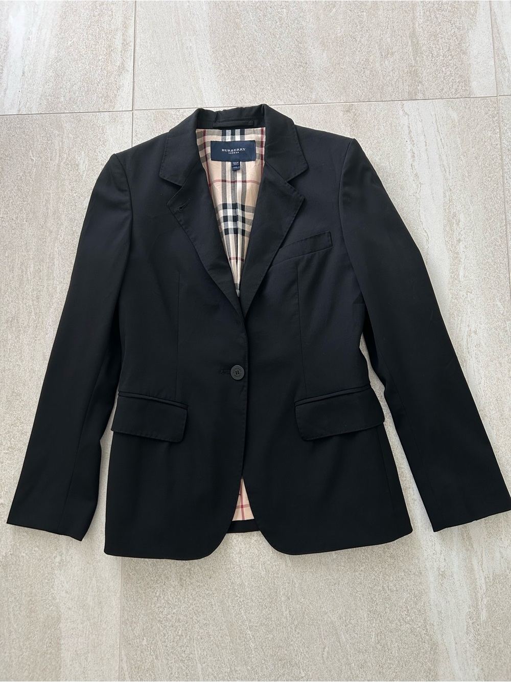 AUTHENTIC BURBERRY LONDON TAILORED NOVA CHECK WOOL BLAZER MADE IN ITALY.SIZE 2